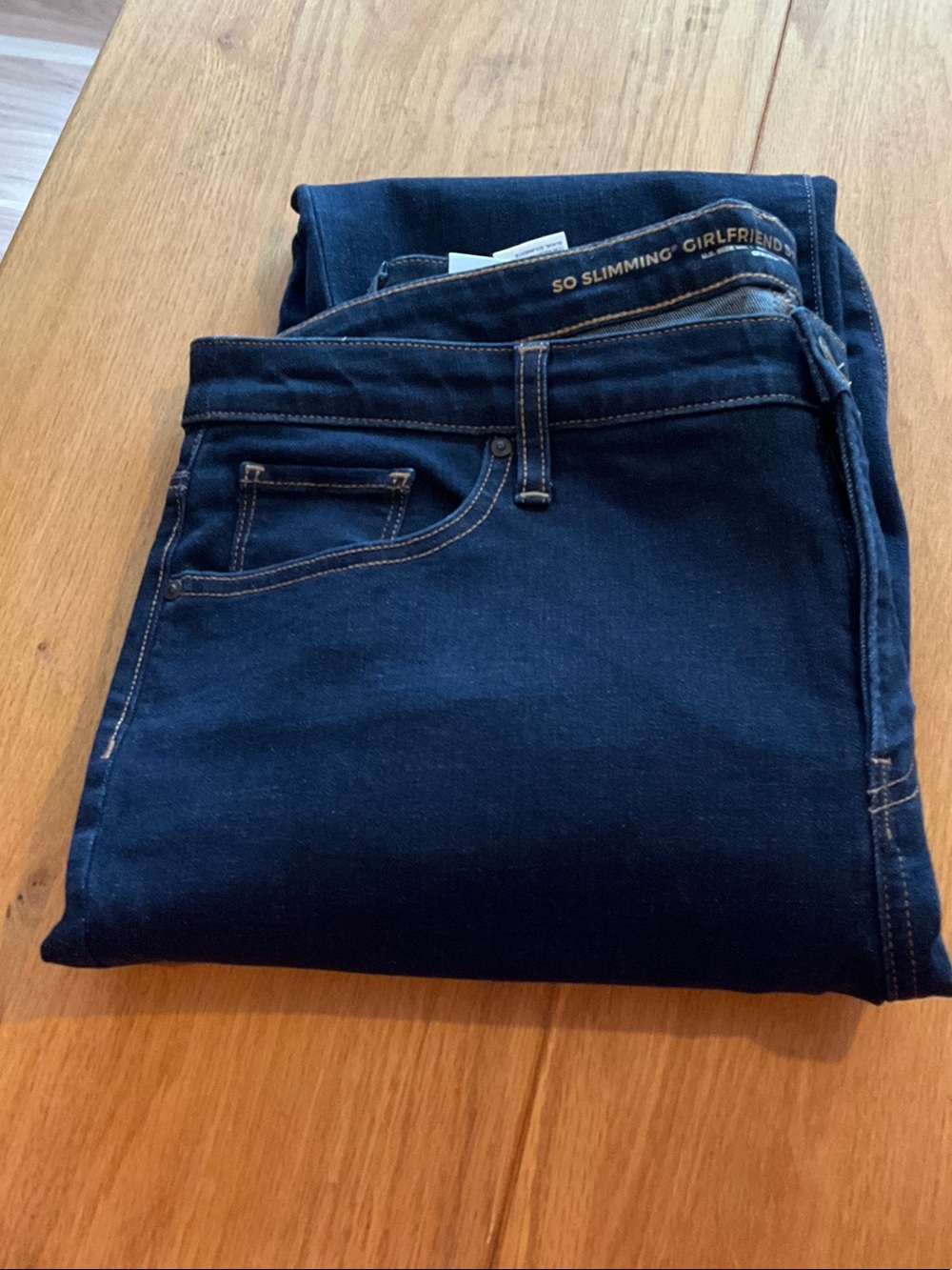 NWT Chico's So Slimming Girlfriend Straight Leg dark wash Jean with stretch 14 - Picture 13 of 13